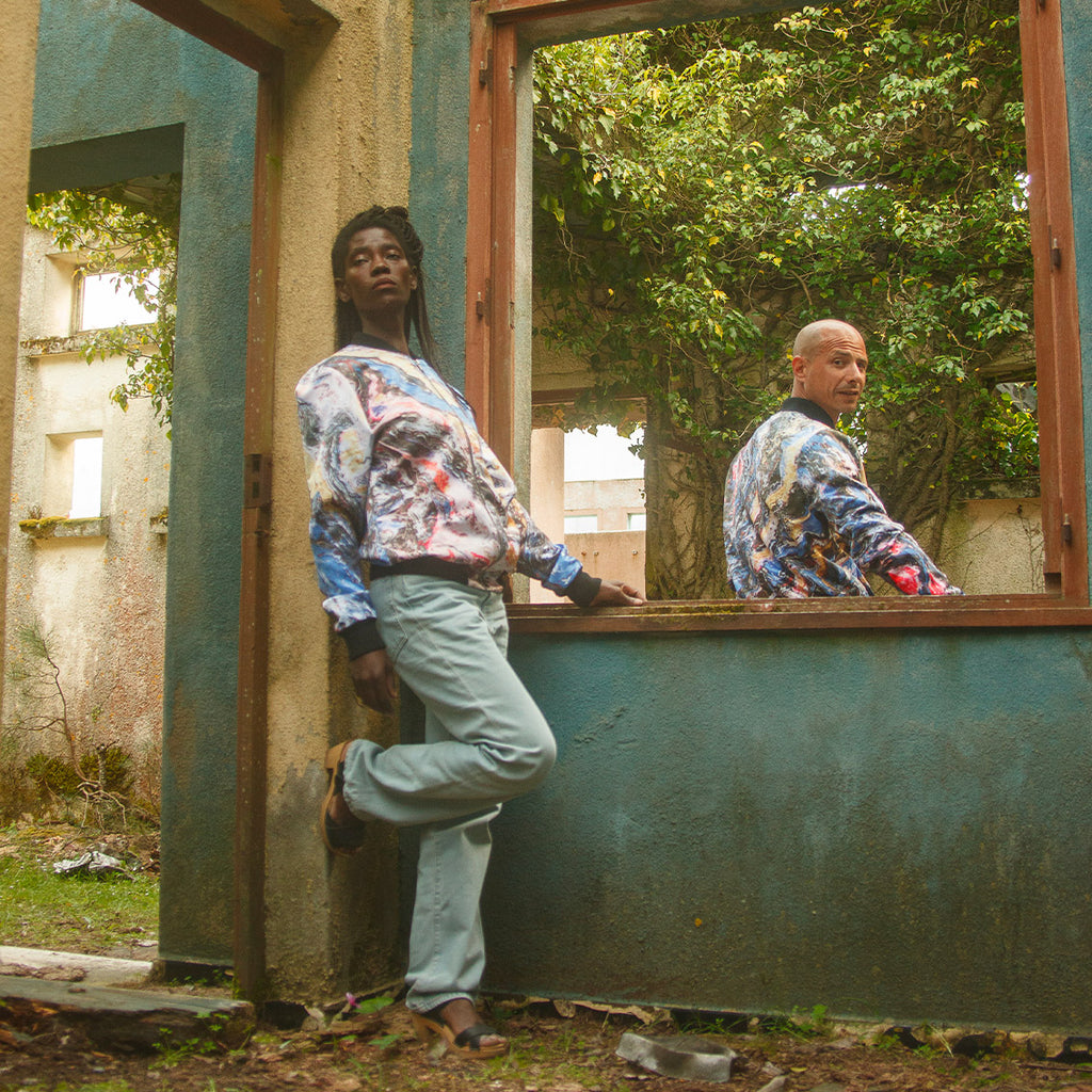 Veste bomber, motif LA RIVIÈRE DORÉE, d'après une toile d'Antoine Gerber, vue 2